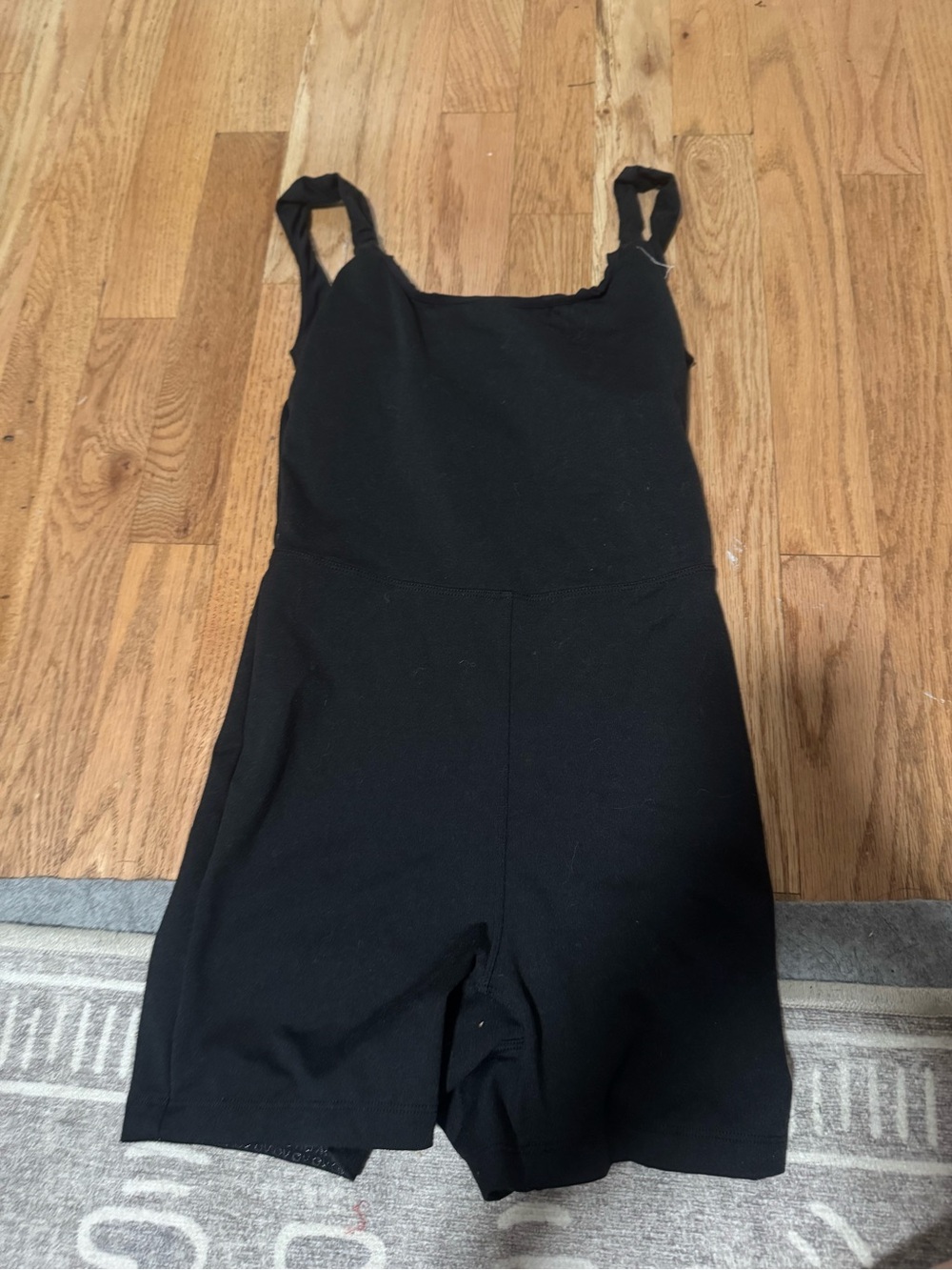 Black Outdoor voice romper xs